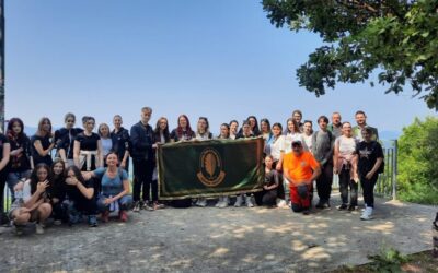 MOUNTAIN BIODIVERSITY AND MOUNTAIN TOURISM