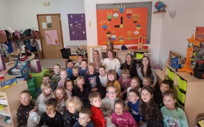 Učenice 4. E razreda Gospodarske škole Varaždin održale su edukativne radionice o novcu, štednji i potrošnji u Dječjem vrtiću Zeko, Varaždin